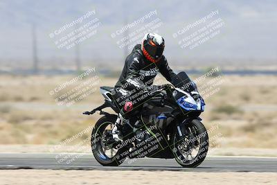 media/May-25-2025-TrackXperience (Sun) [[393a69de75]]/Level 1/Session 5 (Speed Pans)/